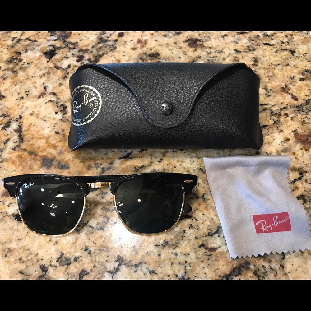 Rayban Classic Clubmaster gold/ black